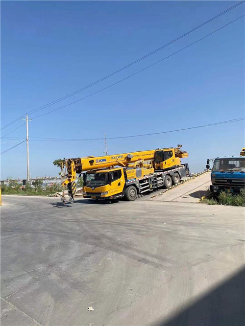 管城吊车作业时，可能会产生哪些额外收费项目？