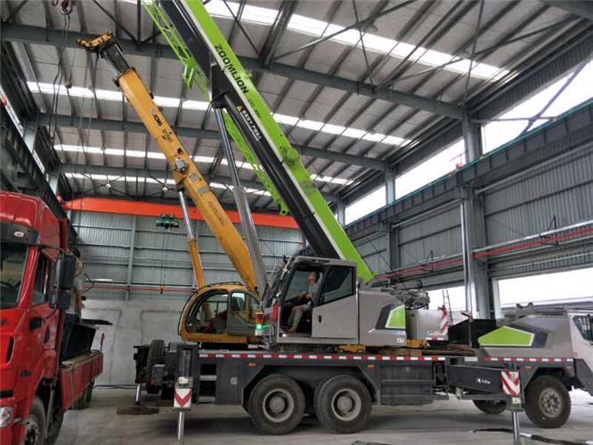 管城高空车出租需要注意哪些安全事项？